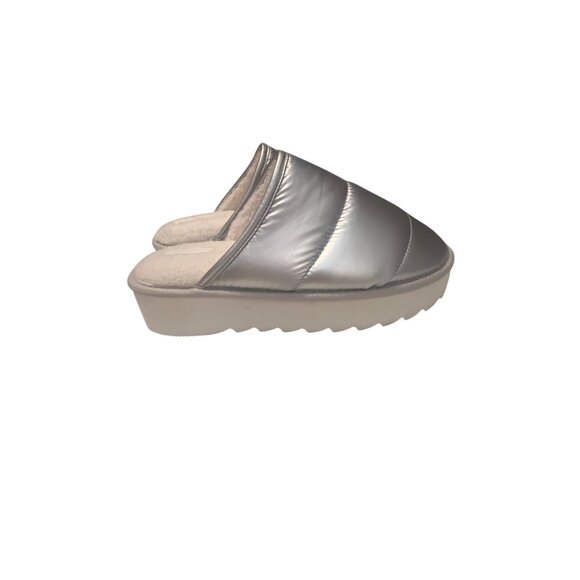 Womens Silver Quilted Platform Slide Slippers Size L 10/11 - Picture 3 of 7